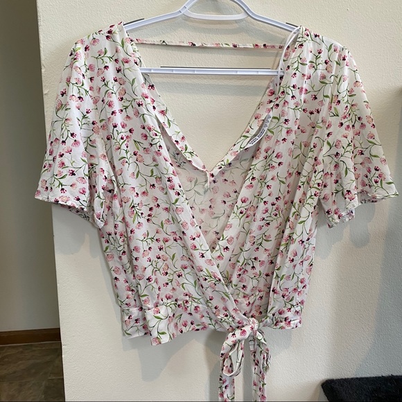 Zara Floral Top - Picture 3 of 5